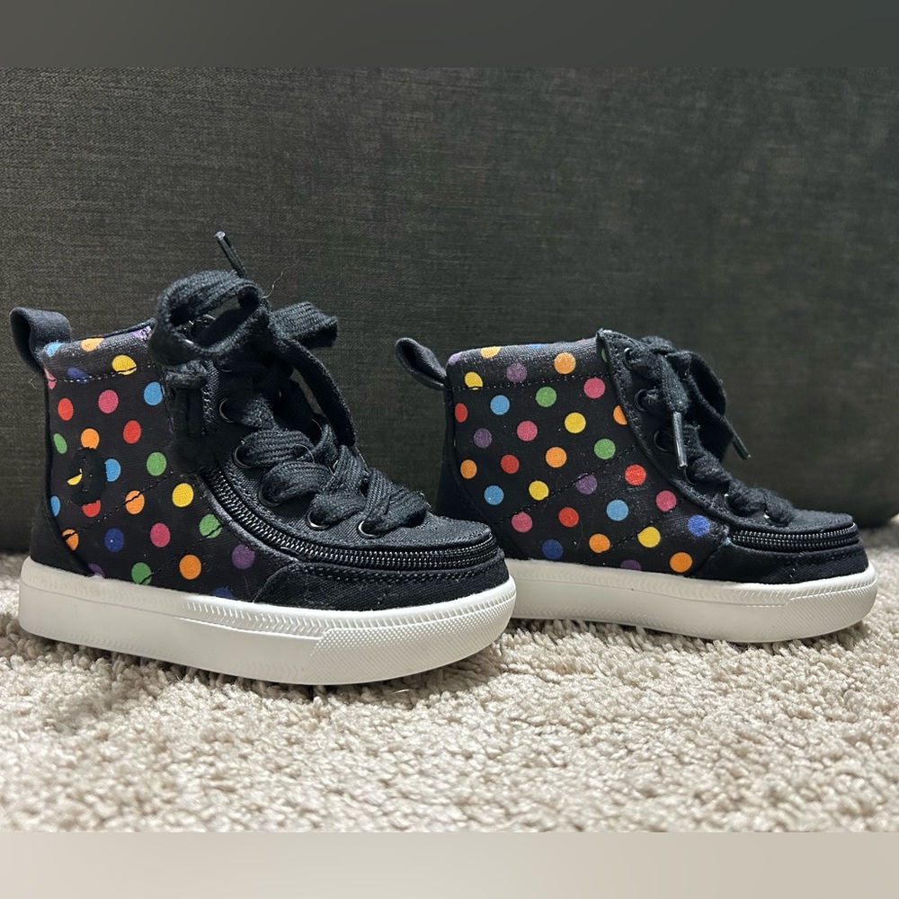 BILLY Footwear Classic Hi-Rise Sneaker sz 6 Toddler Polka Dot